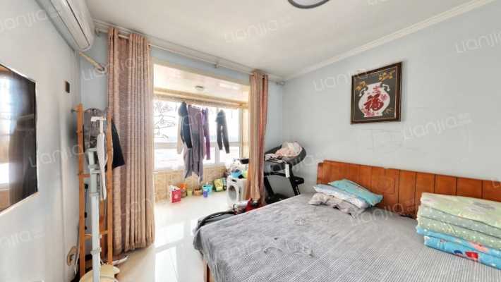 翔天万和城 南北通透三居 精装修自住 南北通透-卧室B