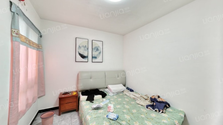 此房满二，集中供暖，好楼位，中间楼层，采光全天-卧室A