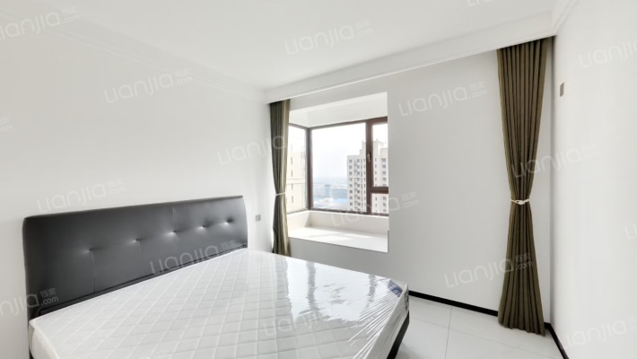 南北通透3居全明格局，百米楼间距。-卧室A