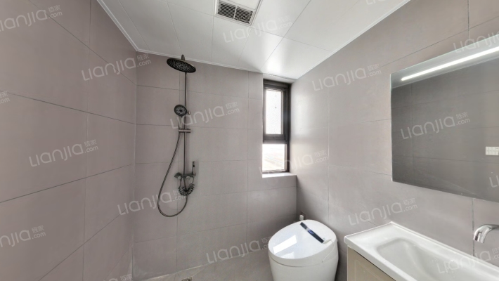 南北通透3居全明格局，百米楼间距。-卫生间