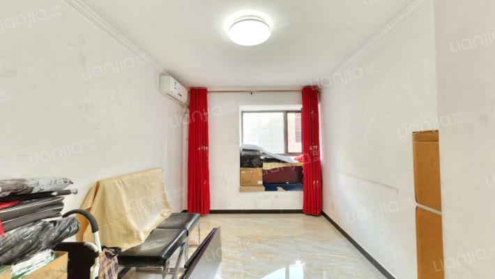 范阳路 御景园 满五唯一 南北通透两居室 带车位-卧室A