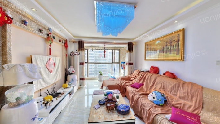 范阳路 御景园 满五唯一 南北通透两居室 带车位-客厅