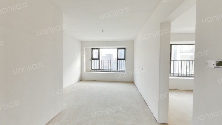 华远一期国企开发商，南北通透的双卫三居，宜居-客厅