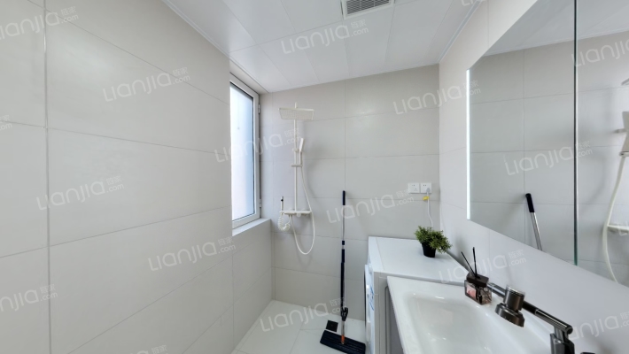 鹏渤印象城牛津花园 3室1厅 南 北-卫生间