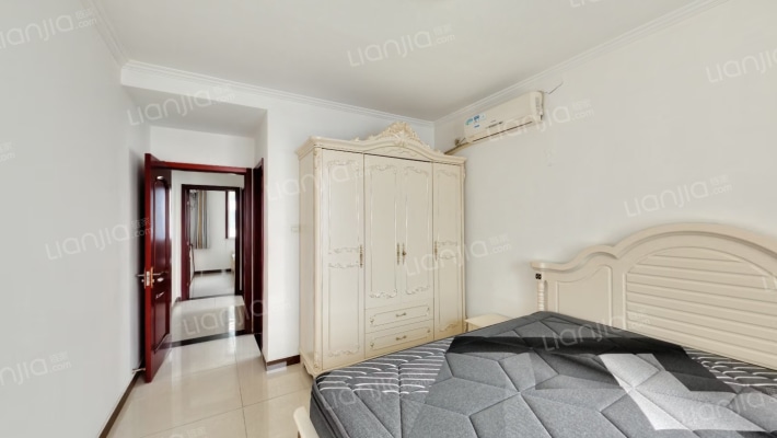 天保郦景 3室1厅 南 北-卧室C