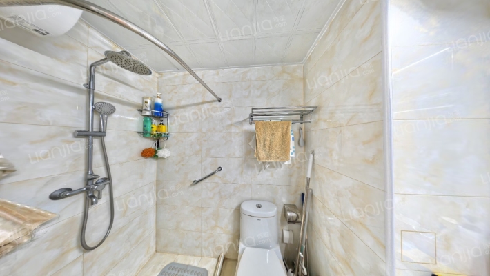 K2狮子城北区 3室2厅 南 北-卫生间