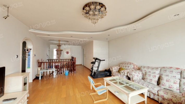 范阳路 电梯洋房 出门838 惠友八店 槐林菜市场-客厅B