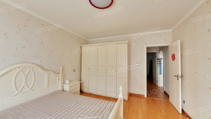 范阳路 电梯洋房 出门838 惠友八店 槐林菜市场-卧室D