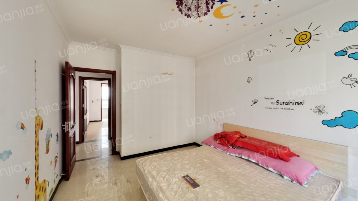 水岸花城，一线河景美宅，标准现房，即买即住-卧室B