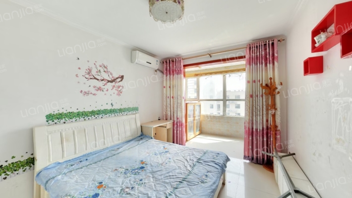 水岸花城 2室1厅 南 北-卧室A