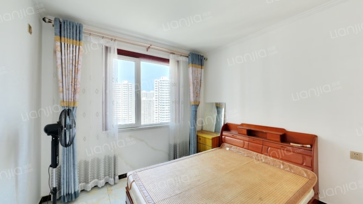 水岸花城 2室1厅 南 北-卧室B