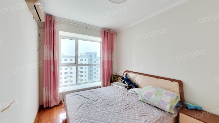 此房满二税费低，全南户型，采光全天-卧室B