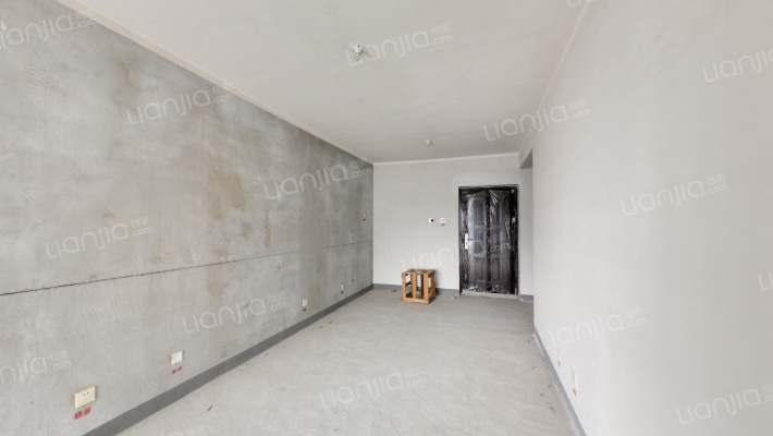 小区集中供暖，人车分流交通便利-客厅