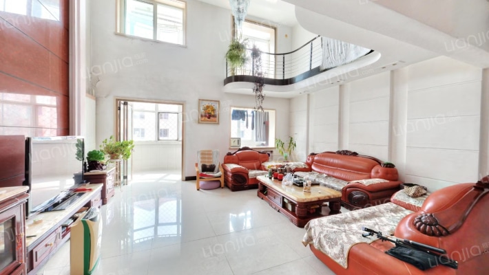 燕赵花园 4室2厅 南 北-客厅A