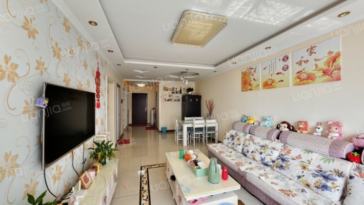 店长推荐，涿州东站鸿坤理想湾南向全阳三居室拎包入住-客厅