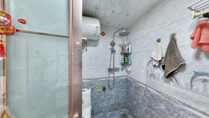 店长推荐，涿州东站鸿坤理想湾南向全阳三居室拎包入住-卫生间