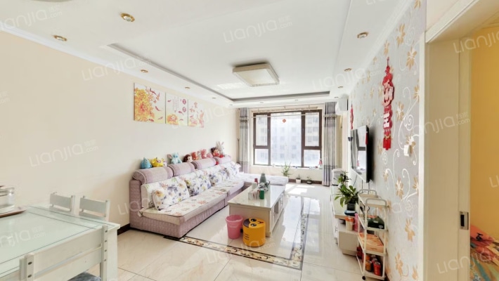 店长推荐，涿州东站鸿坤理想湾南向全阳三居室拎包入住-客厅