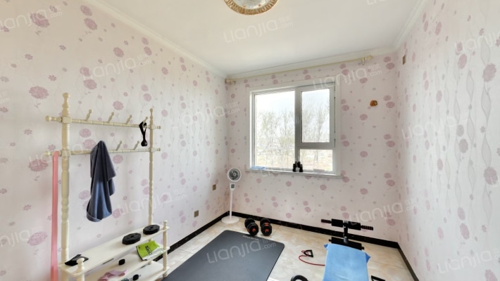 南北通透三居 自住标准精装 采光好 视野好 交通便利-卧室B