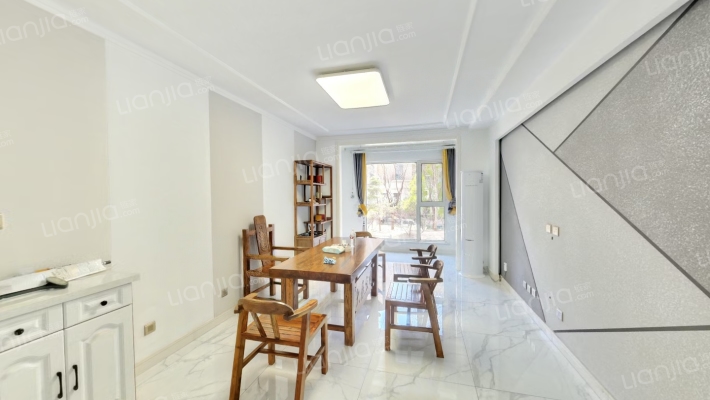 K2狮子城南区 3室2厅 南 北-客厅