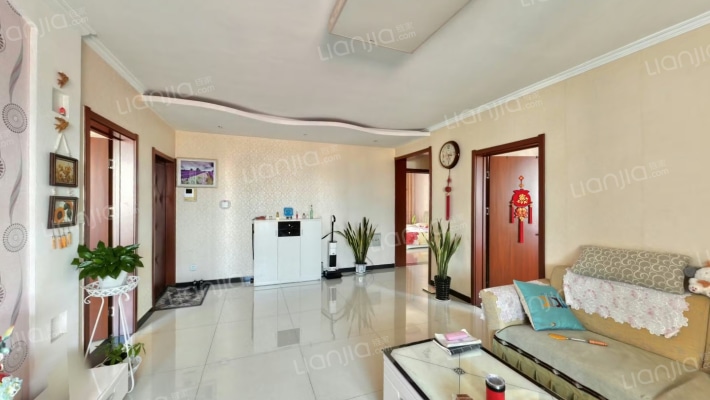 惠友荷園 3室2厅 南 北-客厅