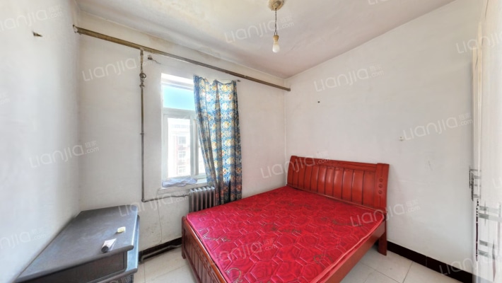 煤田总局173队家属楼 2室1厅 南 北-卧室