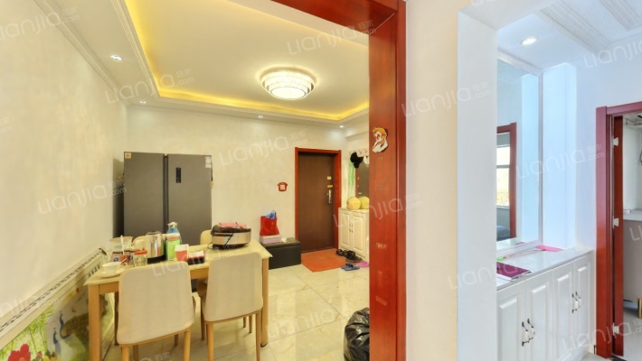 鸿盛凯旋门 2室2厅 南 北-餐厅