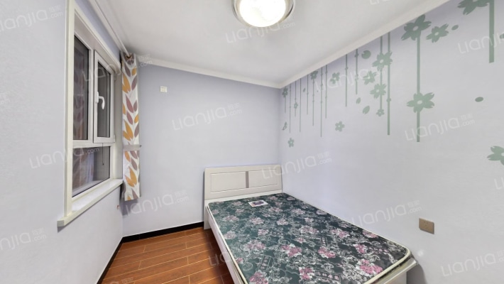 牛津花园，精装南向两居，中高楼层采光充足-卧室A