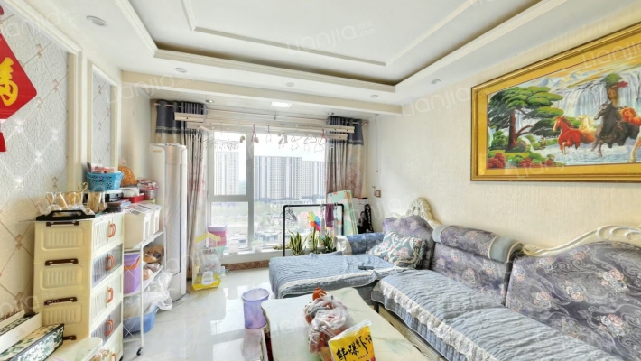 K2狮子城南区 3室1厅 南 北-客厅