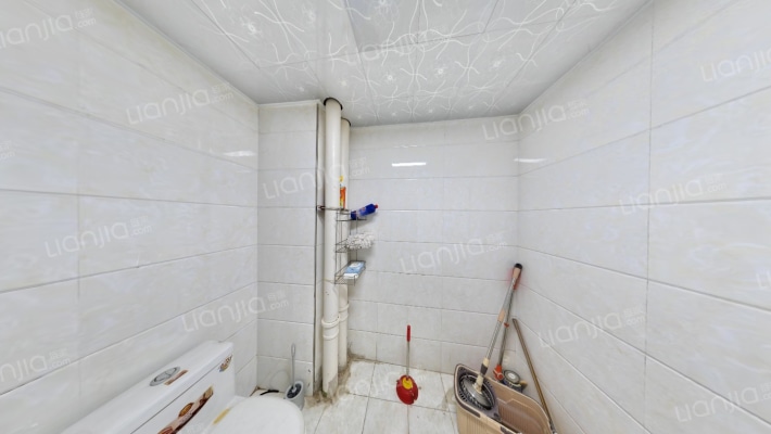 全南两居 精装 拎包入住 好楼层 全天采光无遮挡-卫生间