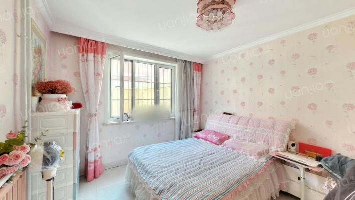 40万精装修 独门独院 二层小楼 可以过户-卧室B