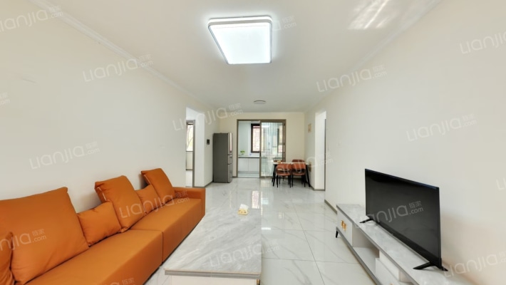 鸿坤精装南北三居室，正对高铁站通勤方便，可直接出租-客厅