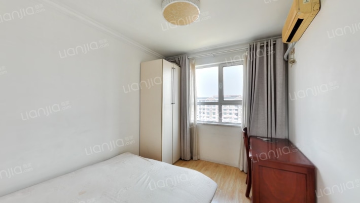 高楼层 采光好 带装修 诚意卖 房本满二-卧室A