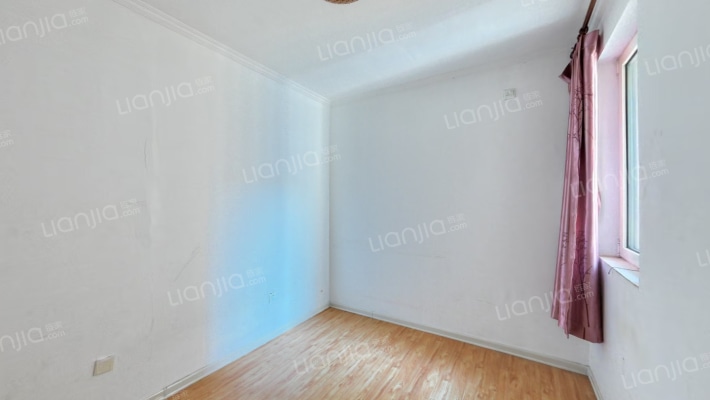 狮子城经典南向两居室 楼层高采光好-卧室A