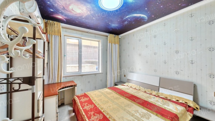 钻石广场 2室1厅 南 北-卧室B