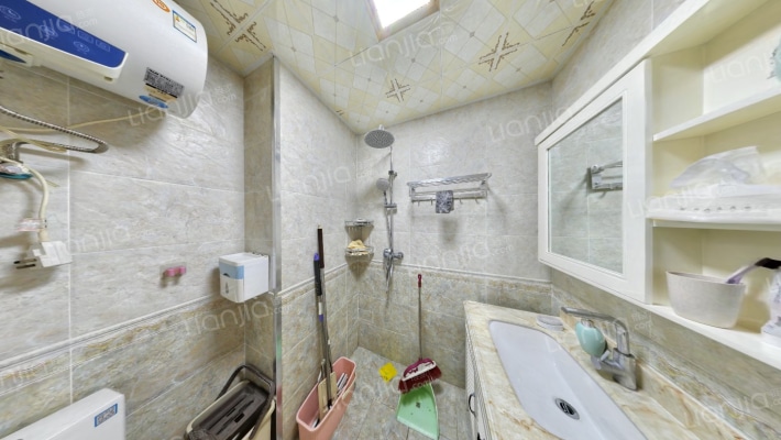 钻石广场 2室1厅 南 北-卫生间