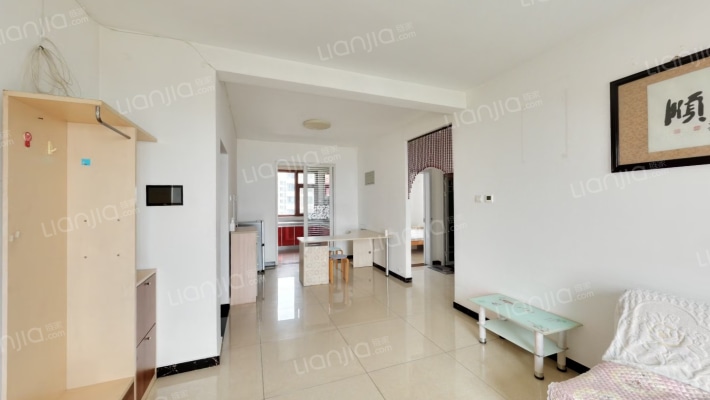 金品时代 南北通透两居 简单装修-客厅