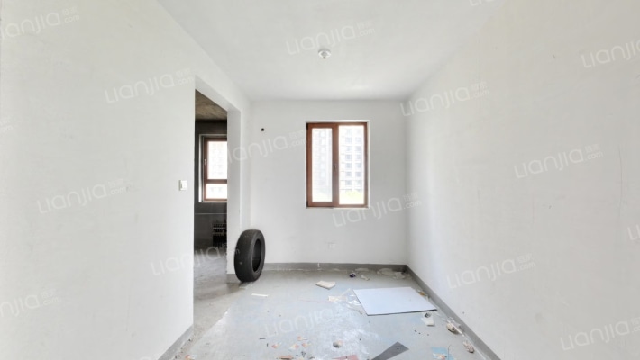 高铁新干线 3室2厅 南 北-餐厅