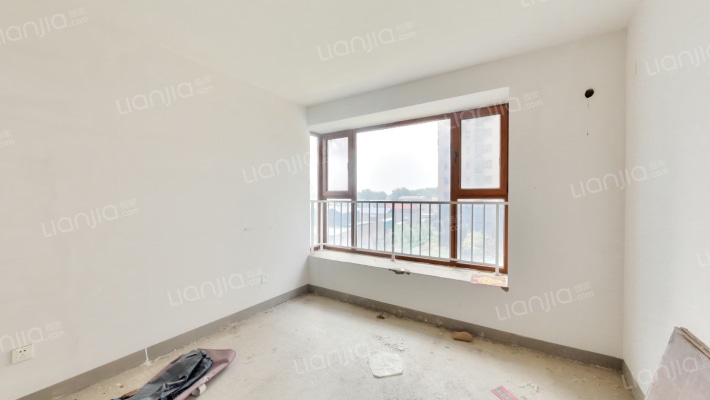 高铁新干线 3室2厅 南 北-卧室C