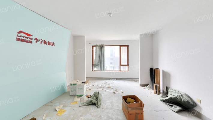 高铁新干线 3室2厅 南 北-客厅