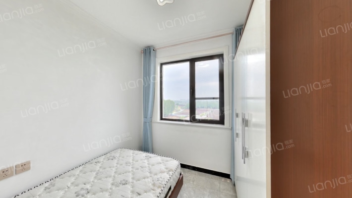 品质社区，南北通透的，明厨明卫！-卧室B