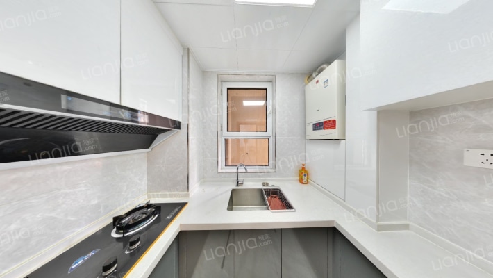 鹏渤印象城精装两居，业主空置着急出手-厨房