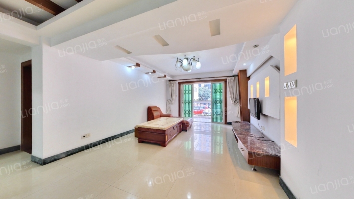 兴阁里小区二手房实景图