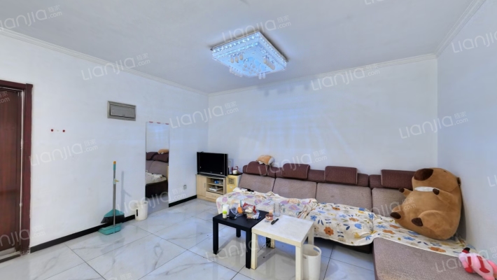 双塔，西丁片区，三居，户型方正，-客厅
