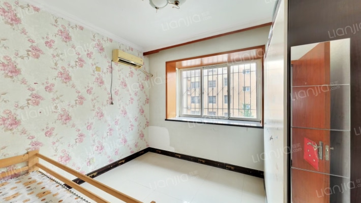 豪门庄园小区 南北通透两居 中间楼 房本满五税低-卧室B