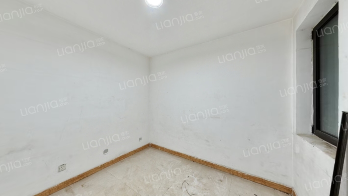 一层带小院，朝南三居户型方正，布局合理，冬暖夏凉-卧室A