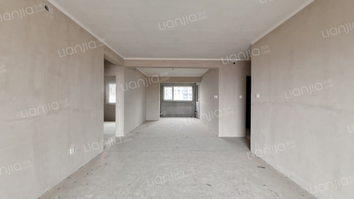 华阳路，德信御府，经典三居室，楼层采光视野好-客厅