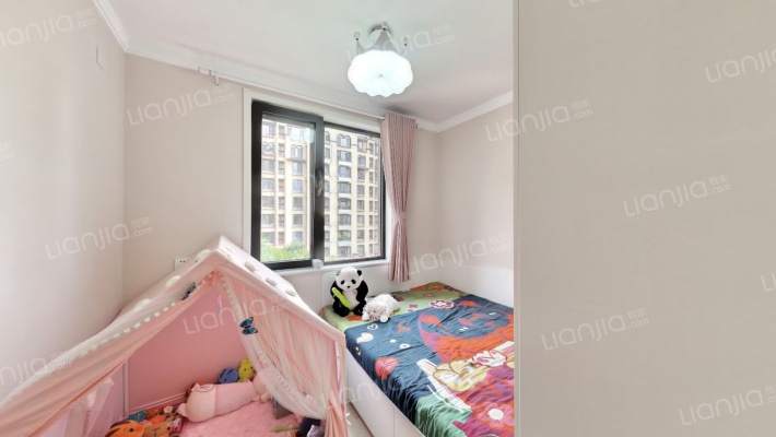 一梯两户电梯洋房南北通透三居室，品牌装修，品牌家电-卧室C