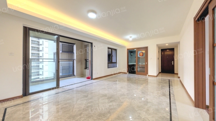 保利中航城花园一期二手房实景图