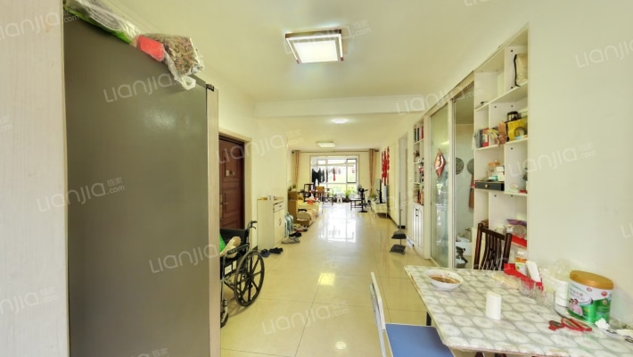 出售香邑溪谷一期洋房 三居双卫  满二-餐厅