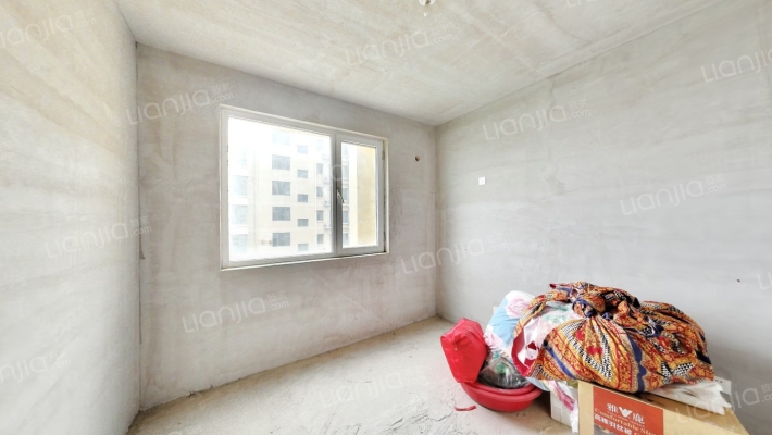 有三个卧室的房子一百多平米在范阳路主路-卧室A
